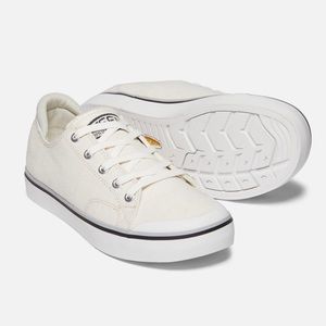 EUC Keen Elsa III Size 7